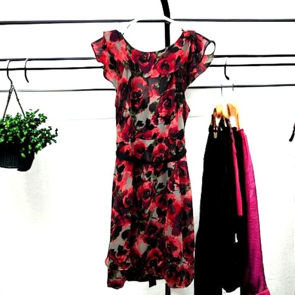 Elle Women’s Small Red Floral Ruffle Sleeveless Midi Dress belted Lightweight - Picture 1 of 6